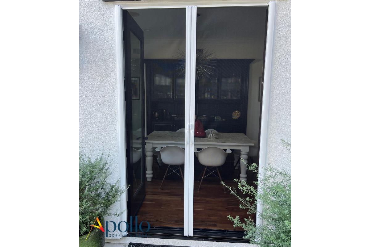 Single _ Double Retractable_ Playa Vista (2).jpg